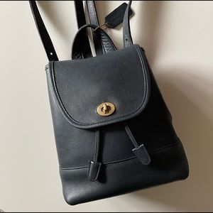 Vintage Coach Navy Daypack 9960 Made in USA 1995